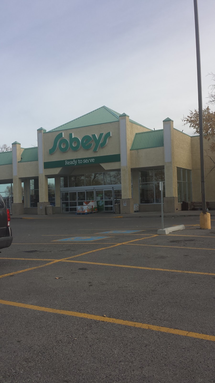 Sobeys - High River | 98 Centre St SE, High River, AB T1V 1M5, Canada | Phone: (403) 652-5515