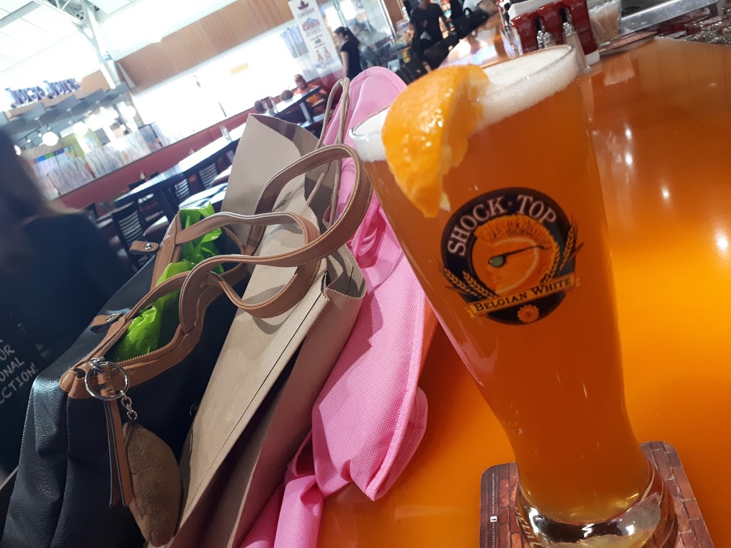 Molson Brewhouse | 2000 Airport Rd NE, Calgary, AB T2E 6Z8, Canada | Phone: (403) 291-6103