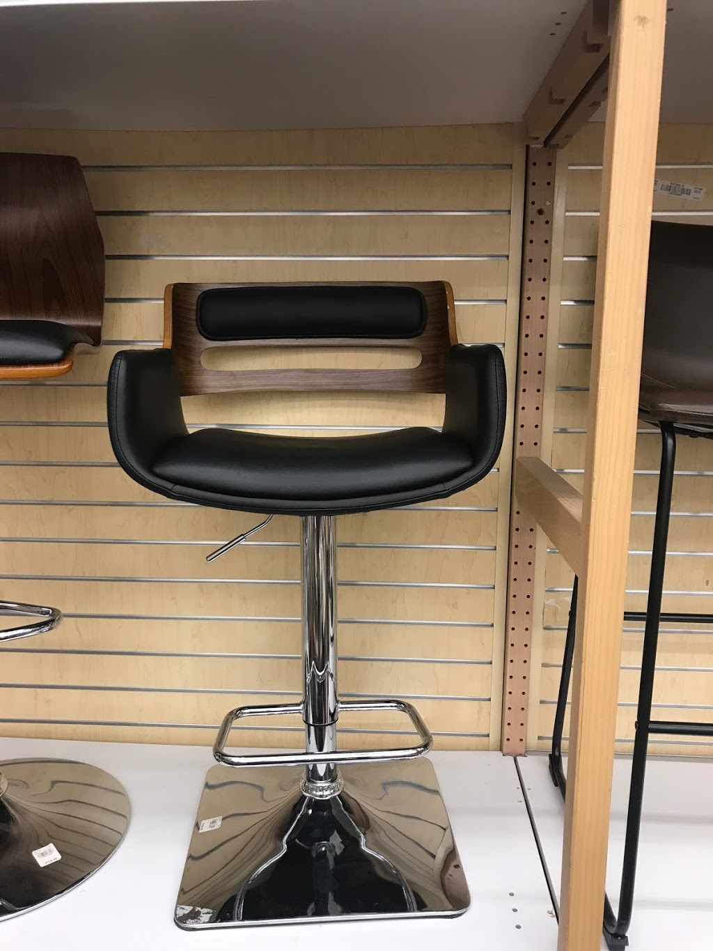 Home Outfitters | 1200 Brant St #2, Burlington, ON L7P 5C6, Canada | Phone: (289) 288-0195