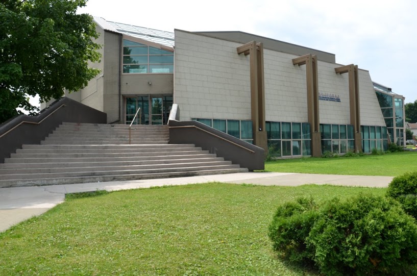 École Al-Hidayah | 241 Avenue Anselme-Lavigne, Dollard-des-Ormeaux, QC H9A 3H6, Canada | Phone: (514) 624-5833