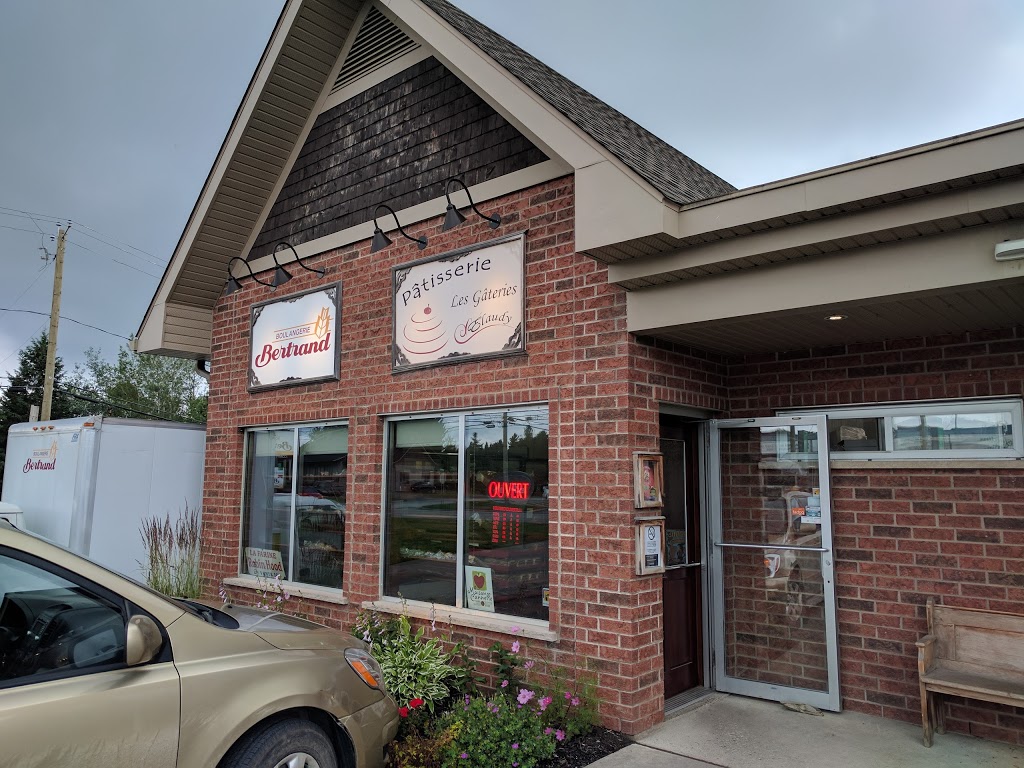 Boulangerie Bertrand Enr | 155 Rte 216, Stoke, QC J0B 3G0, Canada | Phone: (819) 878-3486