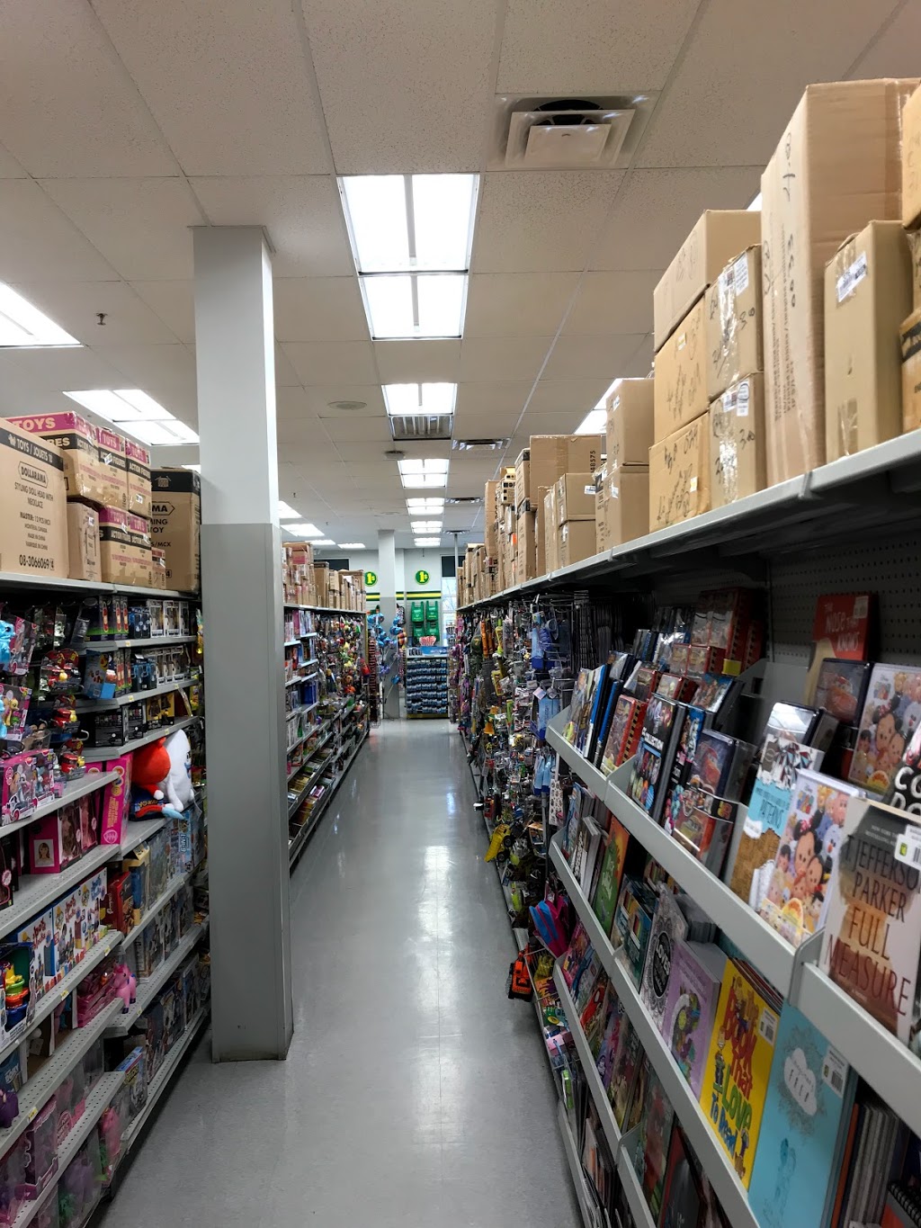 Dollarama | 3900 Grant Ave Charleswood Centre, Winnipeg, MB R3R 3C5, Canada | Phone: (204) 837-8532