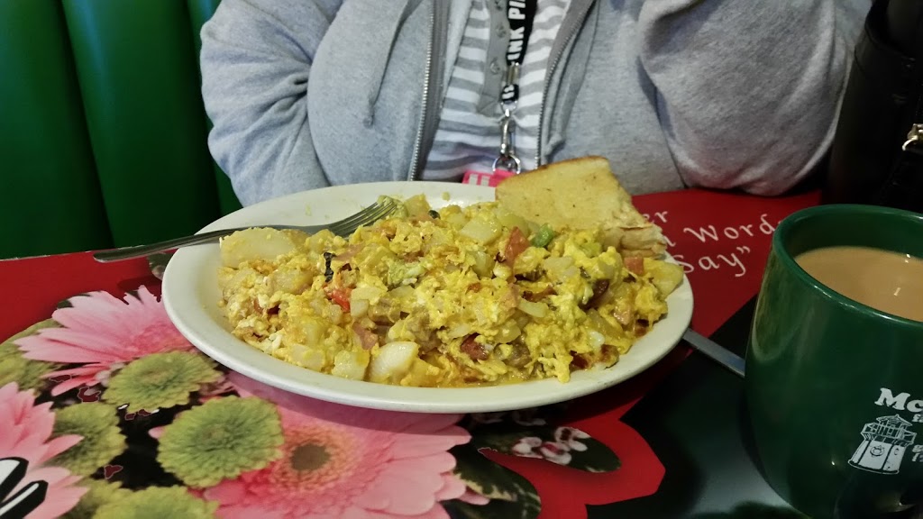McMahons Family Restaurant | 1849 Grand Island Blvd, Grand Island, NY 14072, USA | Phone: (716) 773-9707