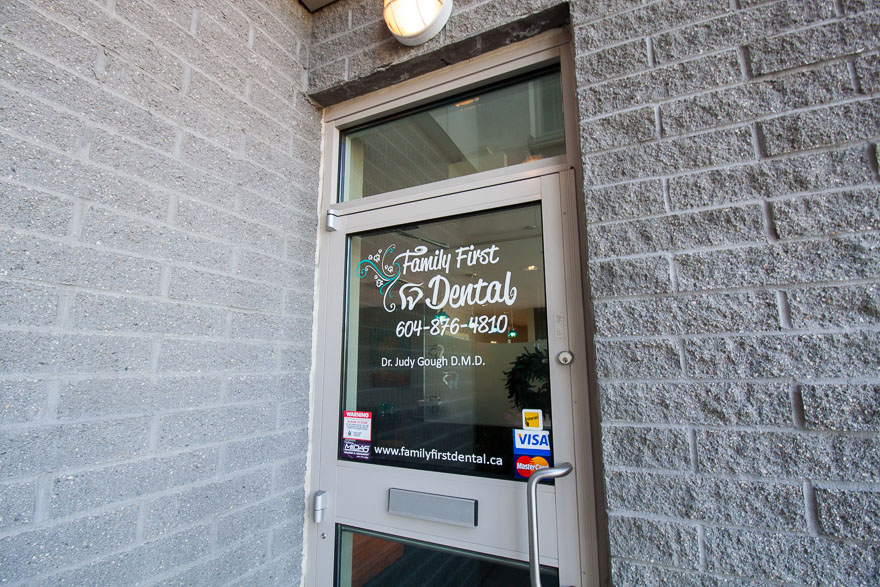 Family First Dental | 4850 Fraser St, Vancouver, BC V5V 4H4, Canada | Phone: (604) 876-4810