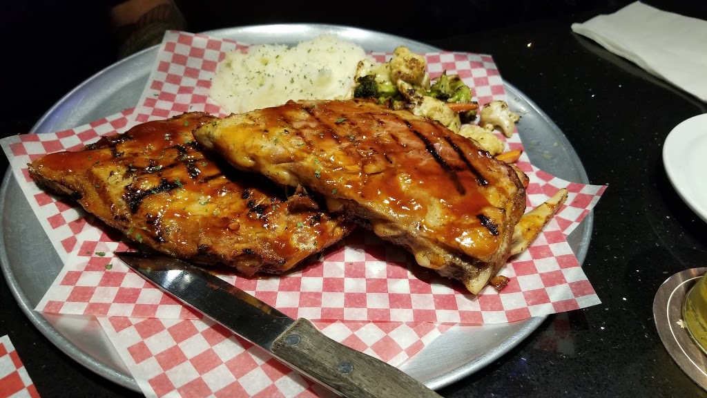 In This Corner Bar and Grill 17250 ON27 6, Schomberg, ON L0G 1T0