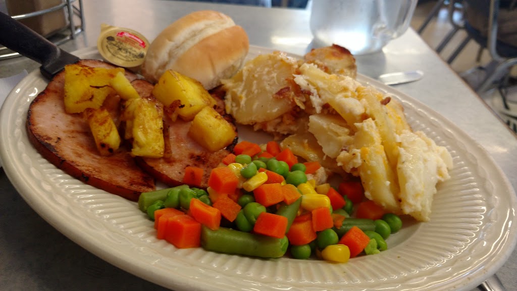 Skyview Restaurant | 4267 London Line, Wyoming, ON N0N 1T0, Canada | Phone: (519) 845-0777