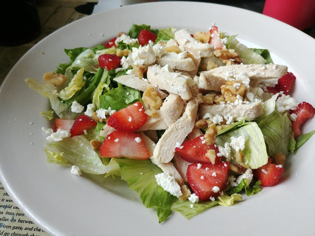 Moms Country Kitchen | 81057 Main St, Memphis, MI 48041, USA | Phone: (810) 392-2210