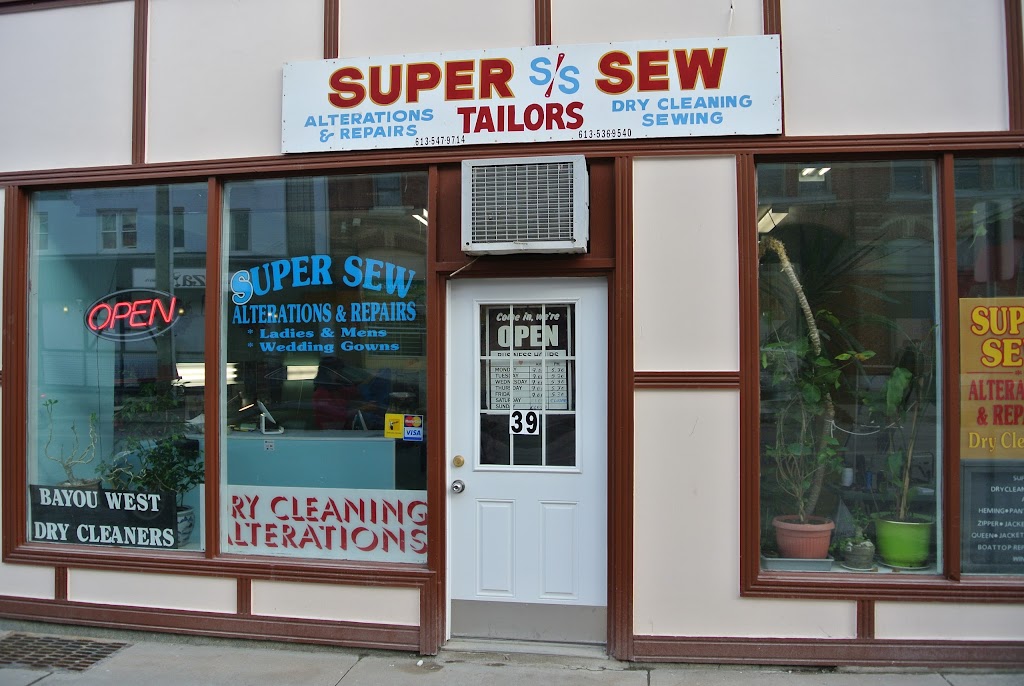 Super Sew | 1399 Montreal St, Kingston, ON K7K 3L7, Canada | Phone: (613) 547-9714