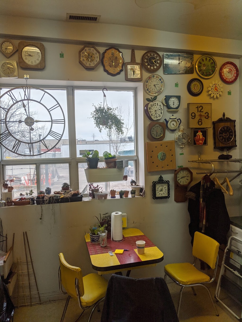 Mojo Props & Set Dressing Inc - by appt ONLY | 555 Eastern Ave, Toronto, ON M4M 1C8, Canada | Phone: (416) 863-6656
