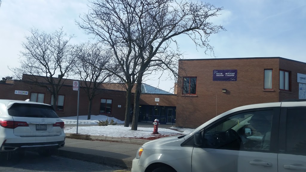 Morning Star Middle School | 3131 Morning Star Dr, Mississauga, ON L4T 1X3, Canada | Phone: (905) 677-0300