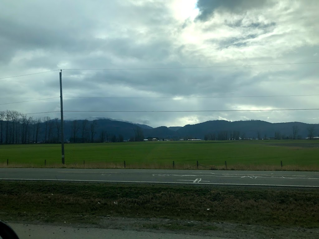 Parallel Poultry Farms Ltd | 36299 North Parallel Rd, Abbotsford, BC V3G 2H5, Canada | Phone: (604) 855-3533