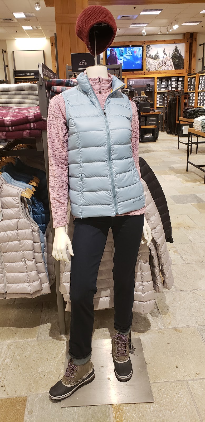 Eddie Bauer | 999 Upper Wentworth St, Hamilton, ON L9A 4X5, Canada | Phone: (905) 574-2066