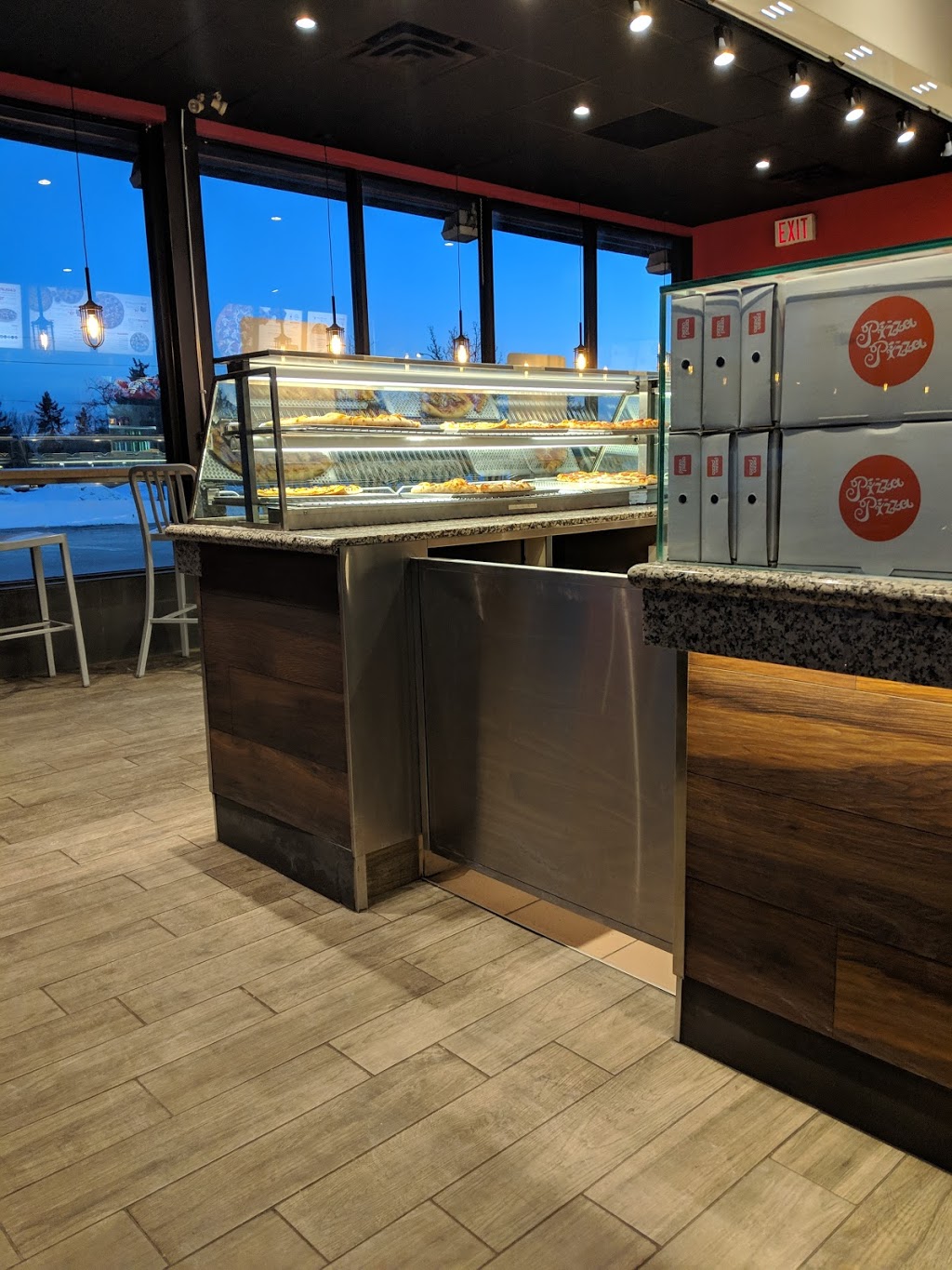 Pizza Pizza 955 Westney Rd S, Ajax, ON L1S 3K7, Canada