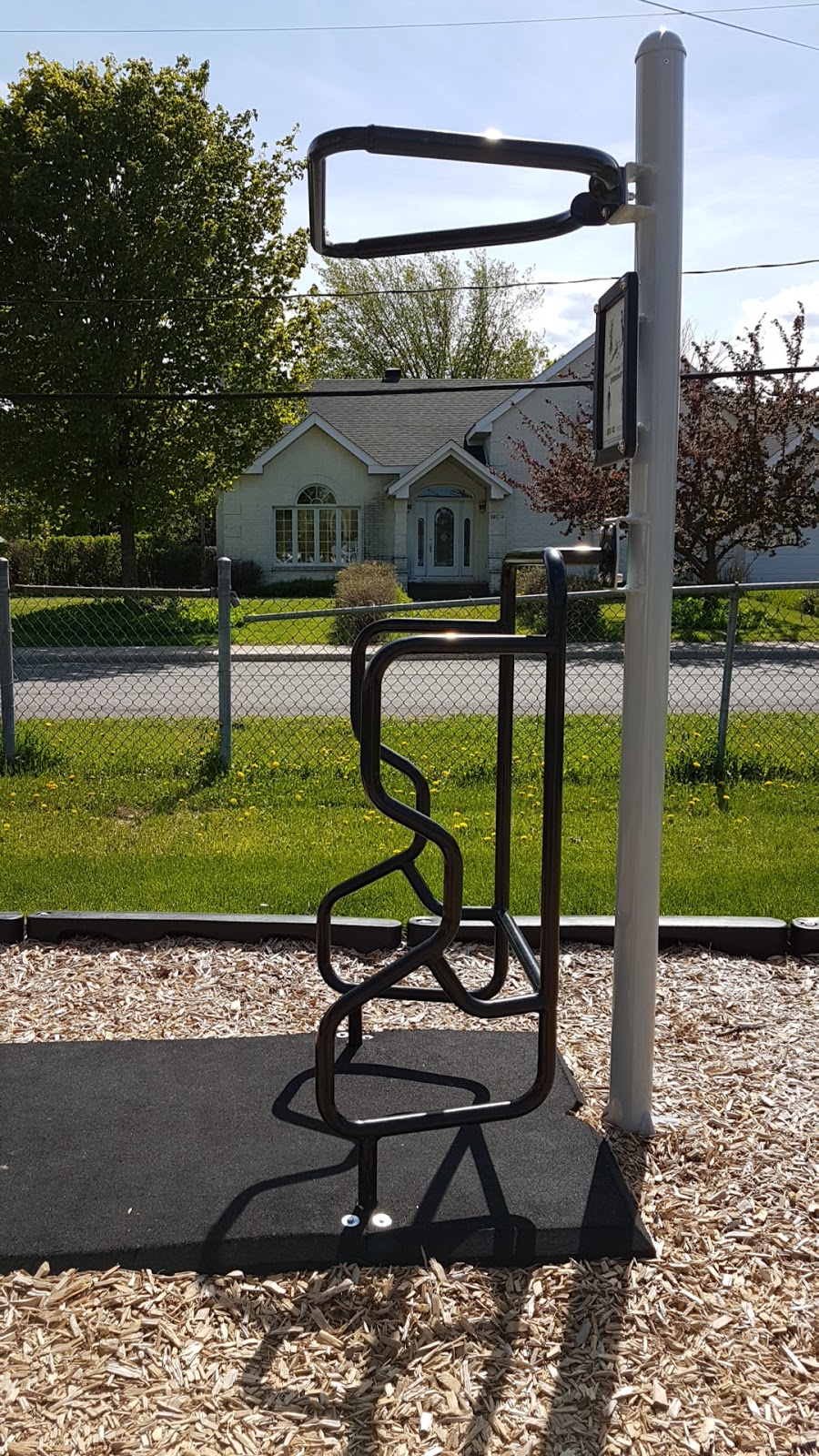 Parc Lacombe | Rue Saint Vincent, Mirabel, QC J0N, Canada | Phone: (450) 475-4008