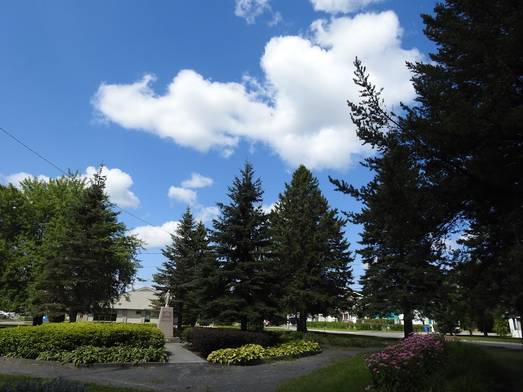 Municipalité de L'AscensiondeNotreSeigneur 1re Rue E, L'Ascension