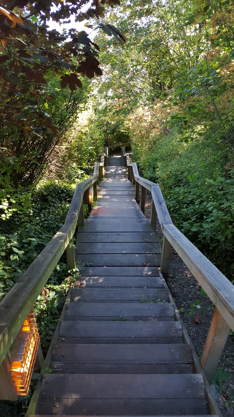 Centennial Park | 14600 North Bluff Rd, White Rock, BC V4A 1R4, Canada | Phone: (604) 541-2161