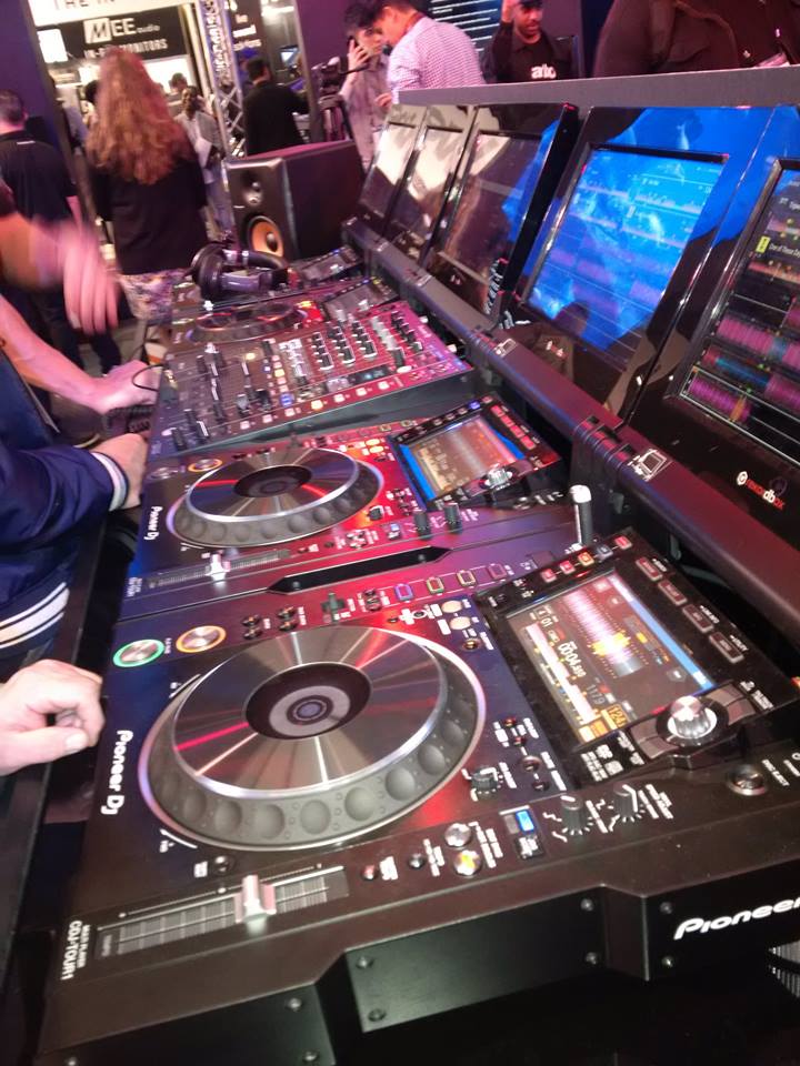 DJ DEPOT | 2074 Steeles Ave E Unit 20, Brampton, ON L6T 4Z9, Canada | Phone: (905) 792-9578