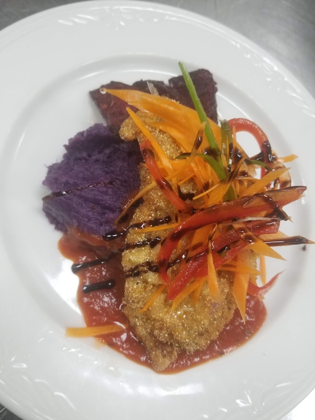 Romas Hospitality Centre | 5980 Shawson Dr, Mississauga, ON L4W 3Z6, Canada | Phone: (905) 670-7662