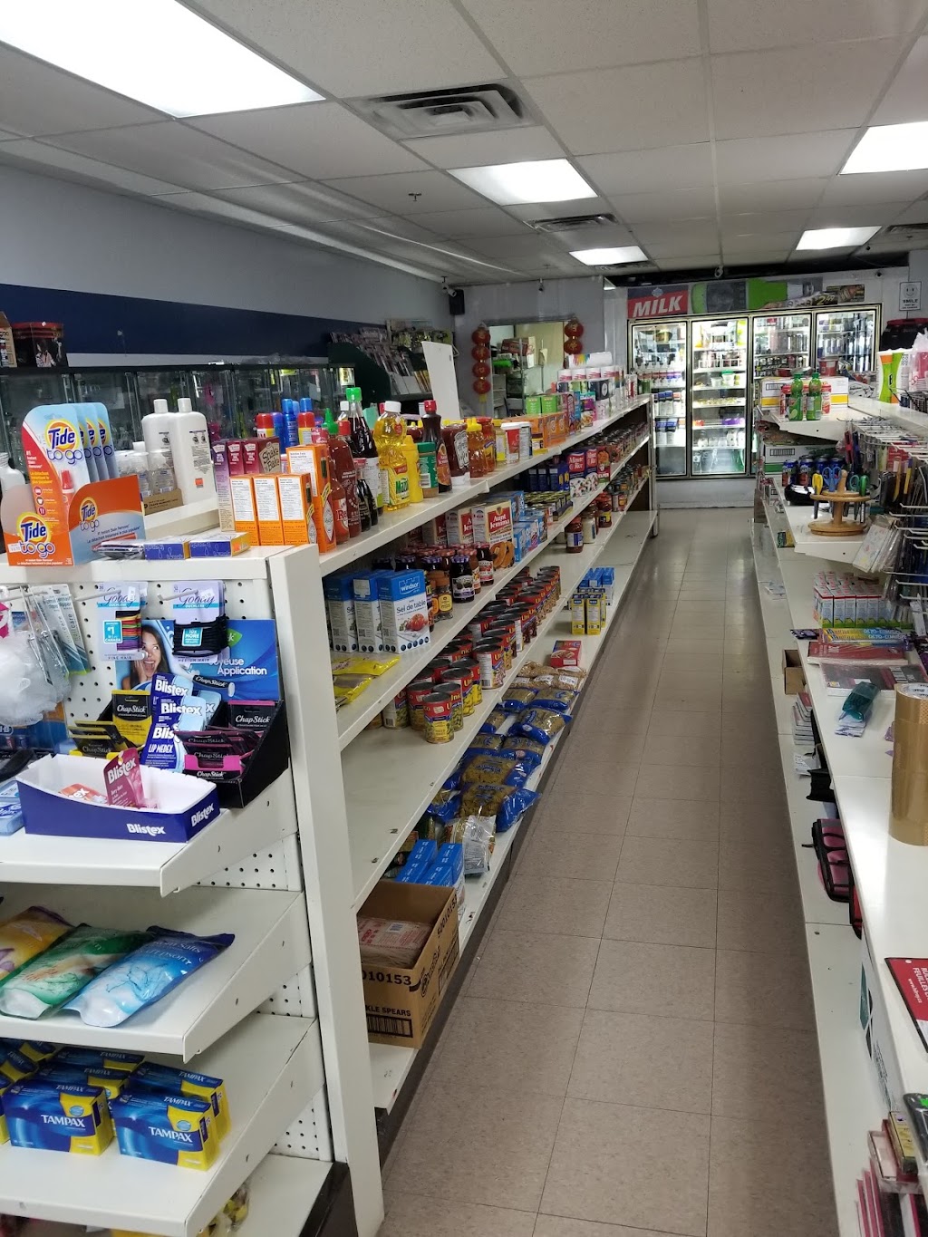 Busy Bee Convenience | 130 Bell Farm Rd, Barrie, ON L4M 6J4, Canada | Phone: (705) 734-2732