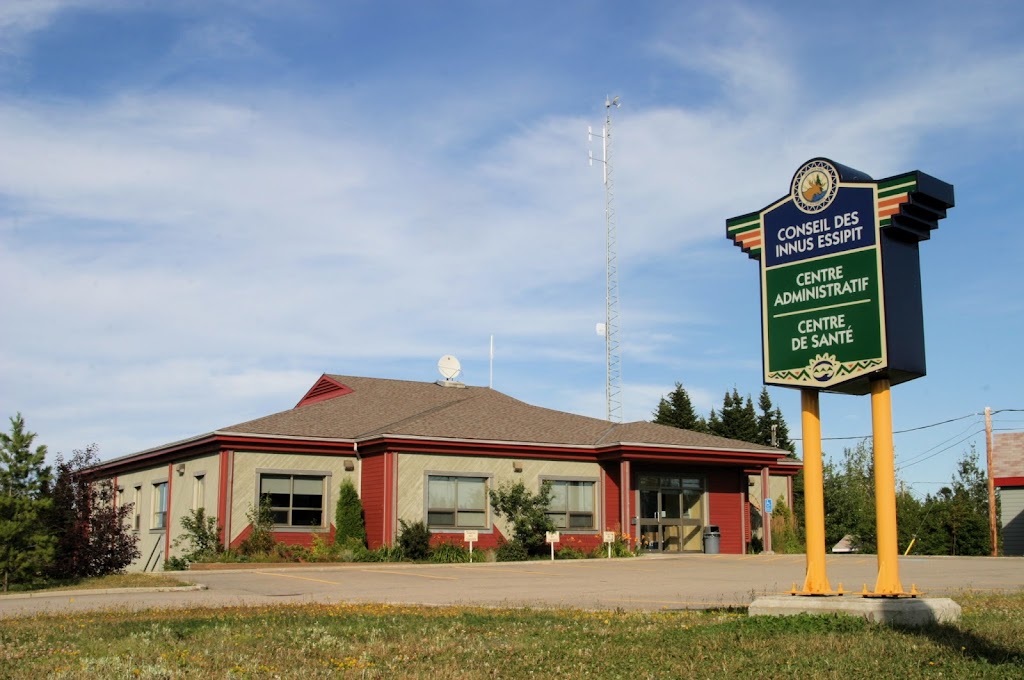 Health Center Essipit | 32 Rue de la Réserve, Les Escoumins, QC G0T 1K0, Canada | Phone: (418) 233-4304