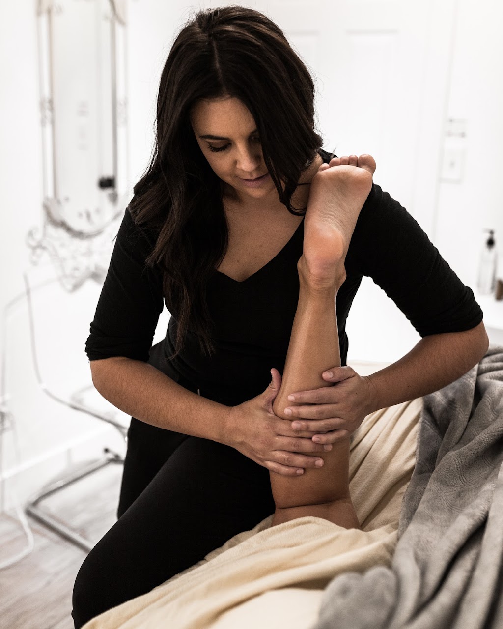 M A R C E L L A Massage & Wellness | 1922 9 Ave SE Unit 12, Calgary, AB T2G 0V2, Canada | Phone: (587) 433-3919