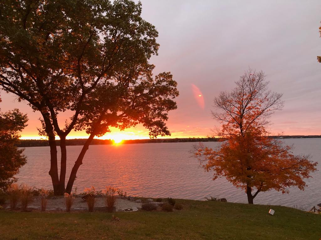Loft on the Lake | 2940B County Rd 49, Prince Edward, ON K0K 1T0, Canada | Phone: (416) 318-8112