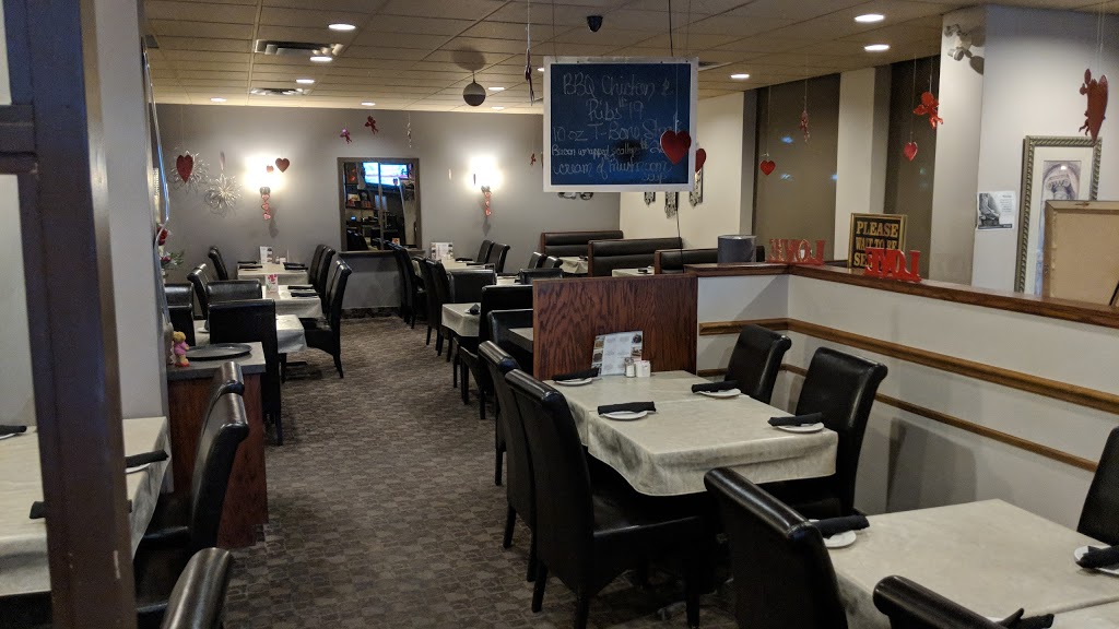 Parthenon Restaurant & Bar | 3045 Old Hwy 69, Val Caron, ON P3N 1R8, Canada | Phone: (705) 897-5752