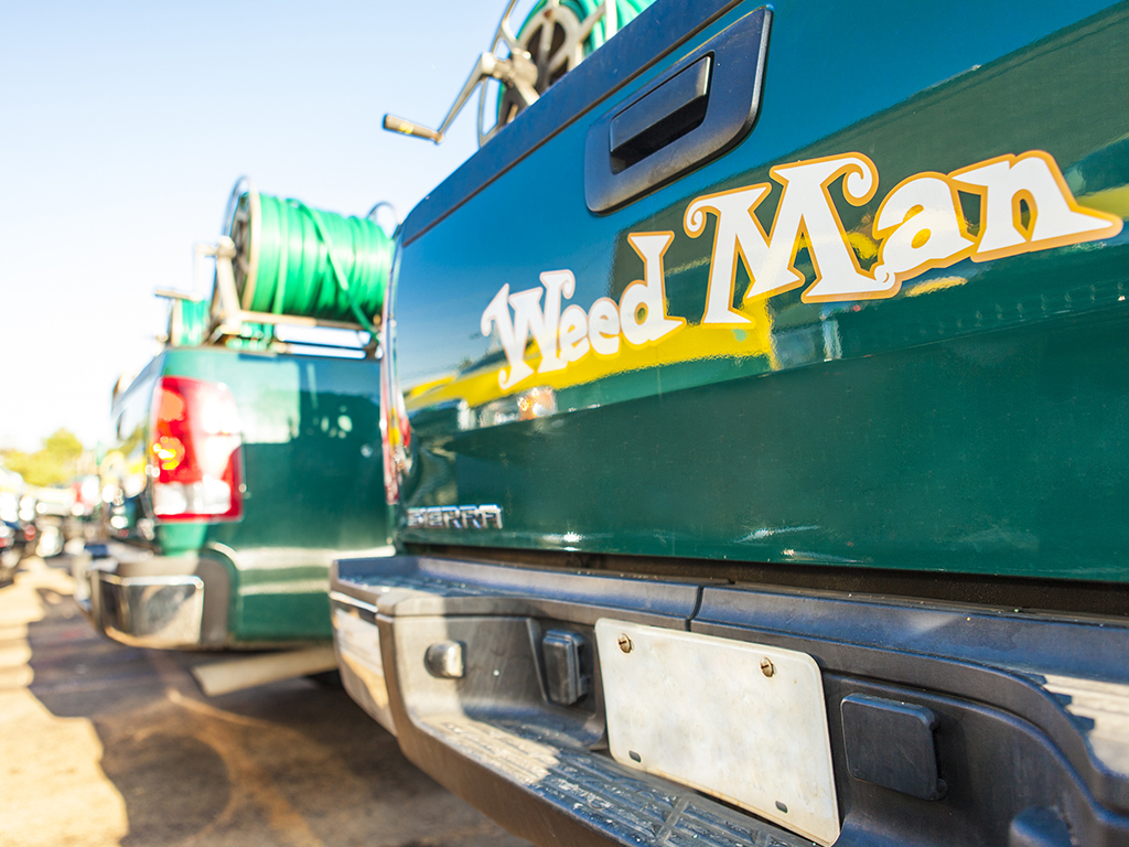 Weed Man Lawn Care | 1826 Rue Laurier, Sainte-Catherine, QC J5C 1B8, Canada | Phone: (514) 337-1222