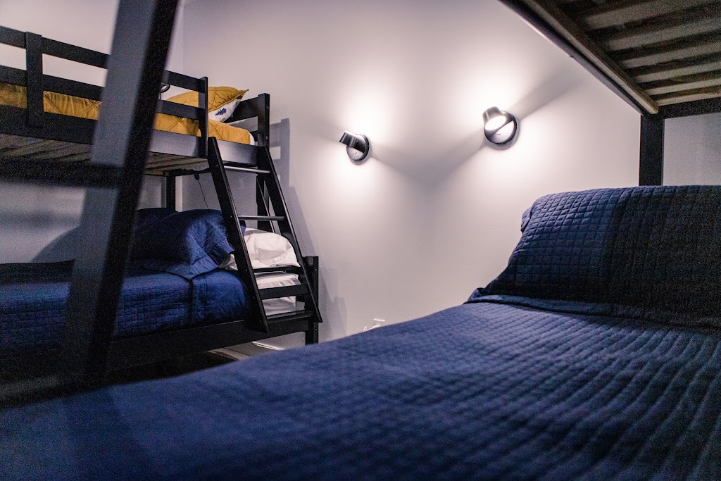 Chalet Au Pont Couvert | chemin de la, 6 Rte de la Rivière-Noire, Saint-Adalbert, QC G0R 2M0, Canada | Phone: (418) 559-6943