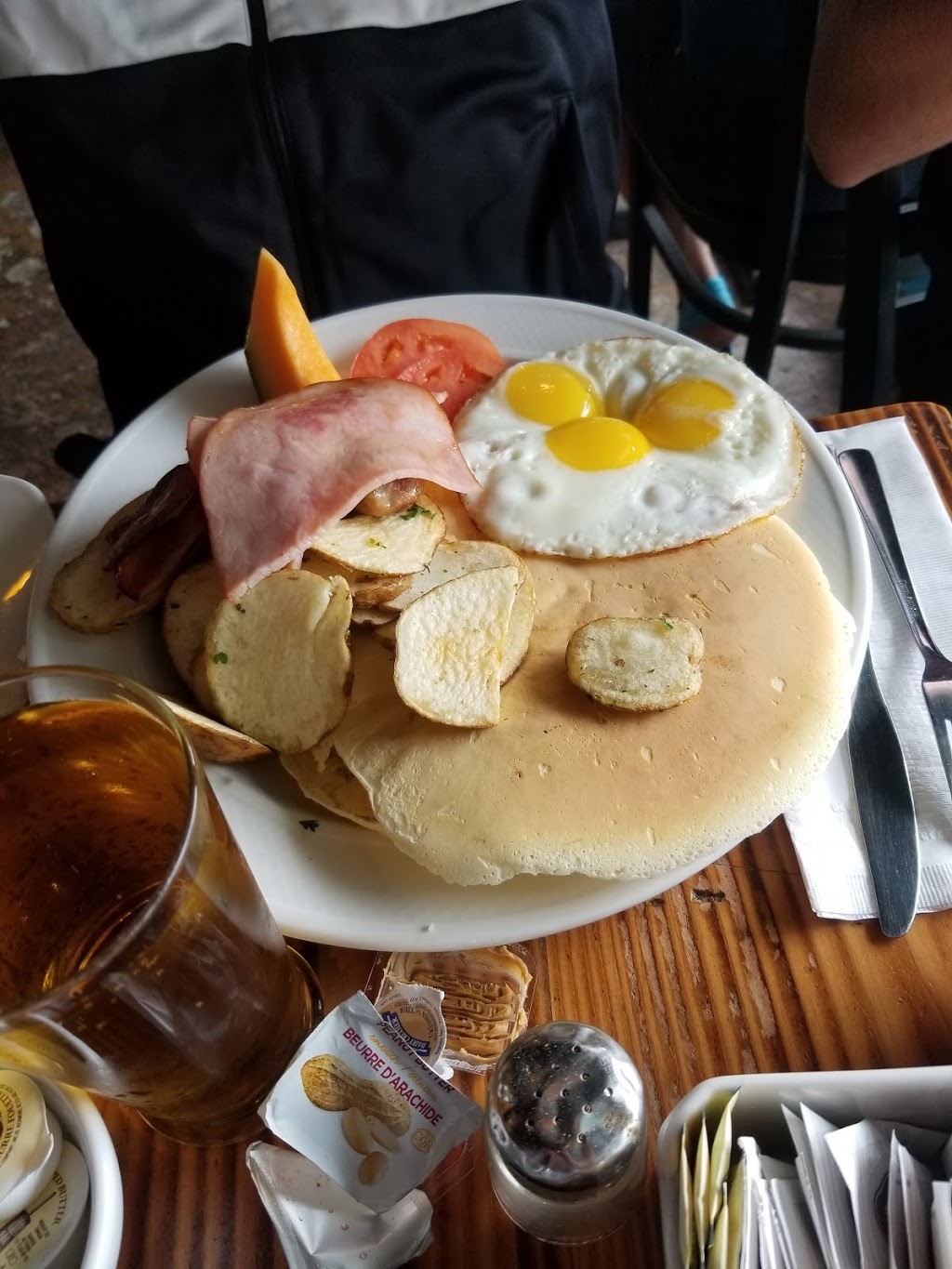 Chef Big Ds | 38042 Cleveland Ave, Squamish, BC V8B 0A1, Canada | Phone: (604) 892-0224
