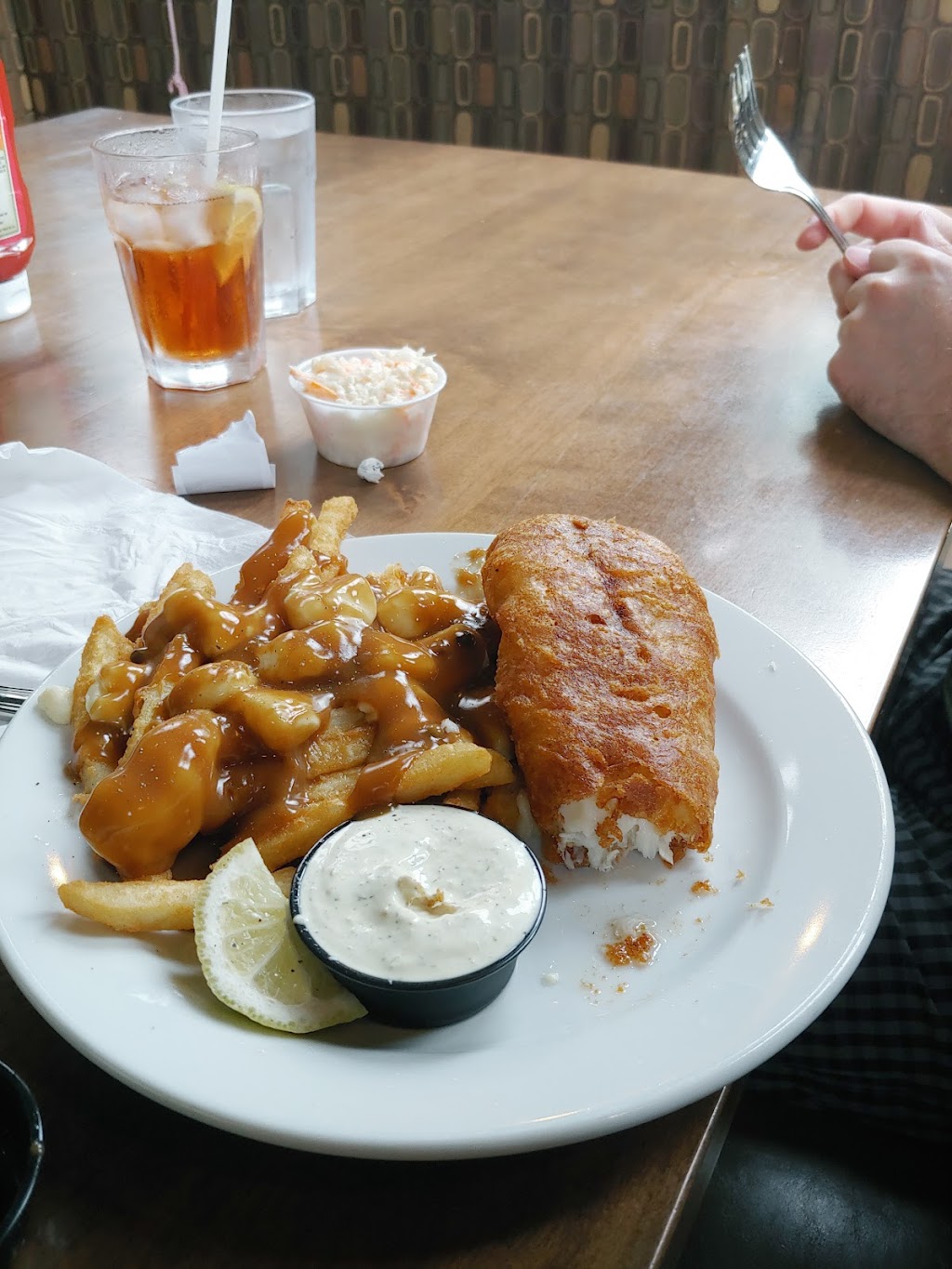 Red Brick Pub & Eatery | 43 Railway Crescent, Hampton, NB E5N 5L2, Canada | Phone: (506) 832-2769