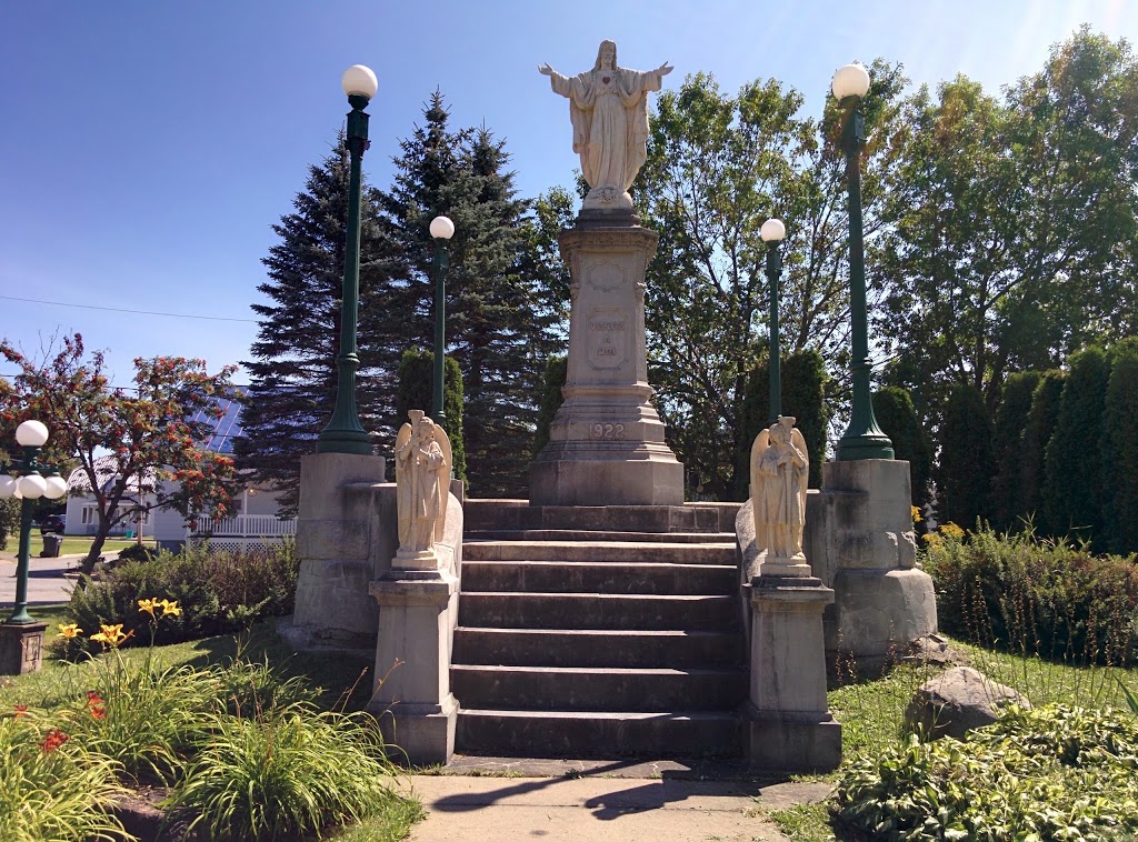 Presbytère St-Paulin | 2870 LAFLÈCHE, Saint-Paulin, QC J0K 3G0, Canada | Phone: (819) 268-2015