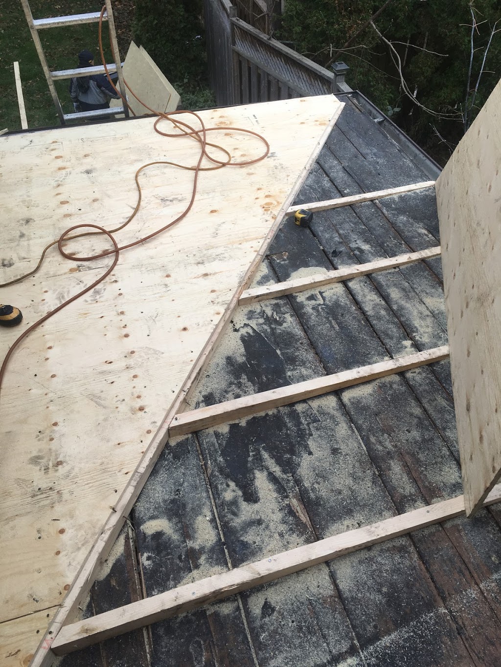 Jimmy’s Roofing | 90 Bowie Ave, Toronto, ON M6E 2P5, Canada | Phone: (647) 854-3540