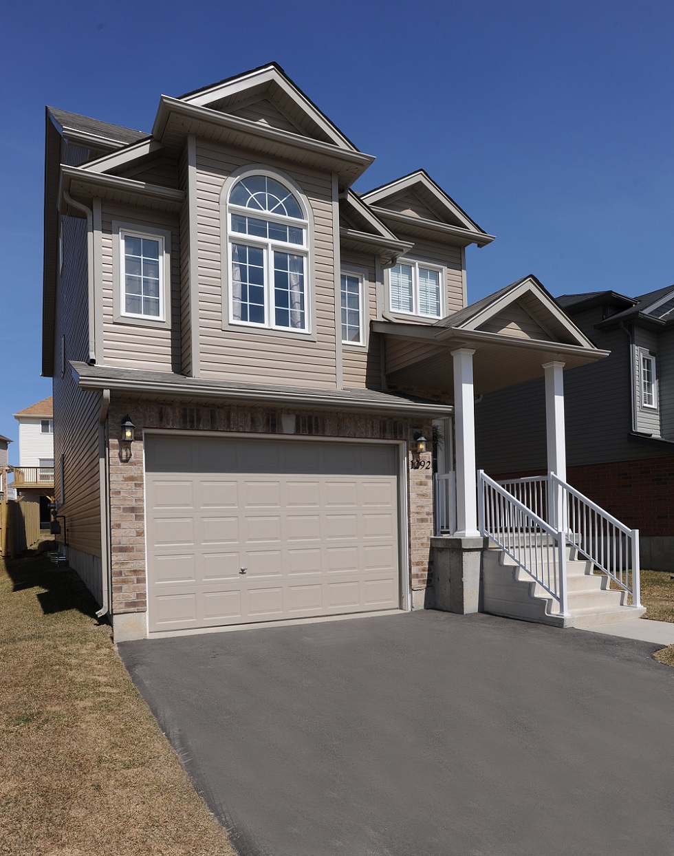 Boardwalk Homes | 1297 Countrystone Dr, Kitchener, ON N2N 3R9, Canada | Phone: (519) 997-2722