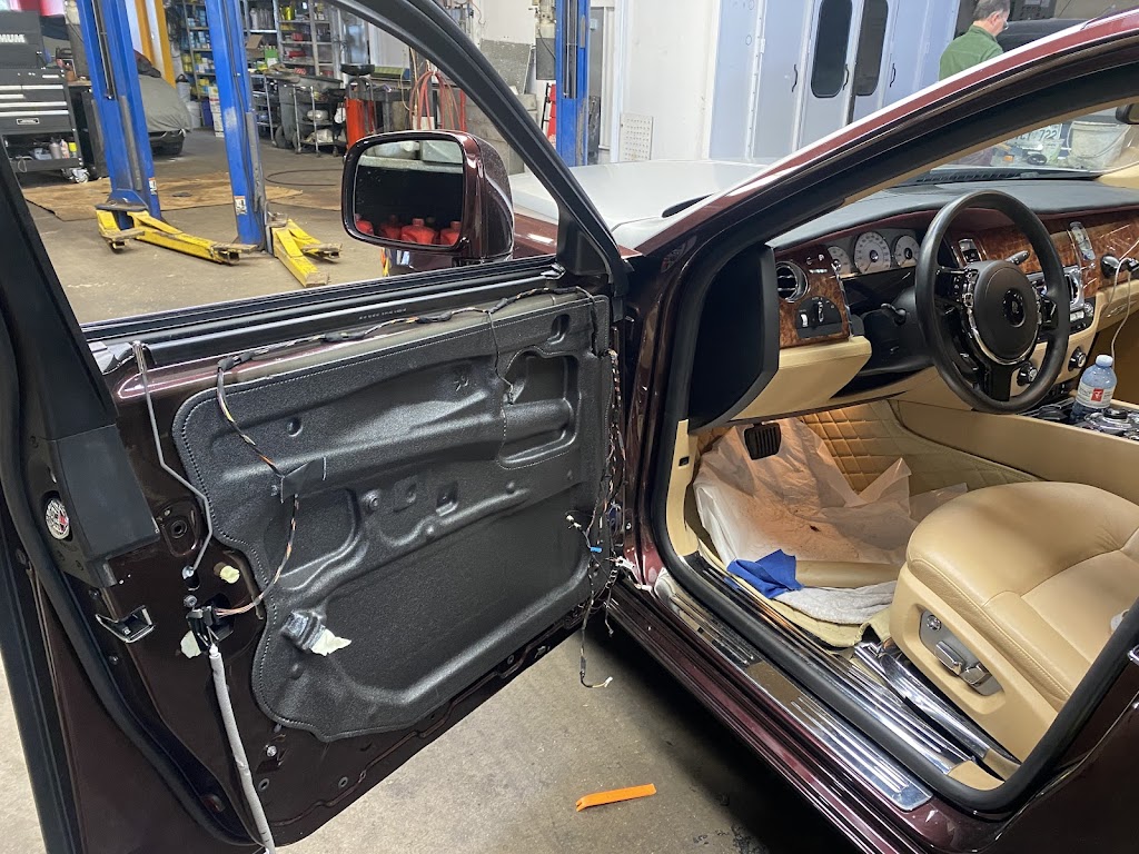Ario Auto | 4254 Chesswood Dr, Toronto, ON M3J 2B9, Canada | Phone: (416) 300-0410