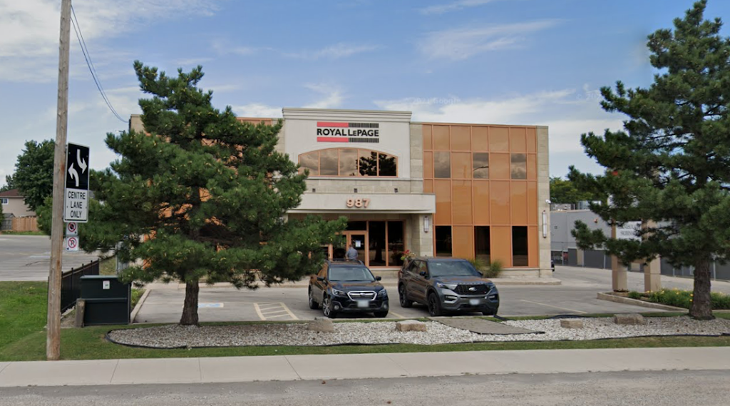 Roger Ghai Royal Lepage State Reality, Hamilton | 987 Rymal Rd E, Hamilton, ON L8W 3M2, Canada | Phone: (905) 379-4663