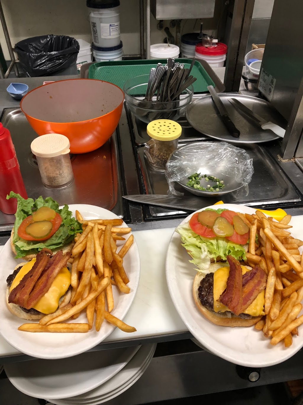 Gimli Garden Chinese Food | 78 7th St, Gimli, MB R0C 1B0, Canada | Phone: (204) 642-5730