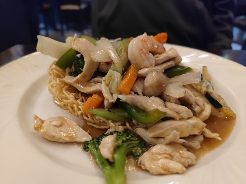 Restaurant Fantasie | 1355 Rue Sainte-Catherine E, Montréal, QC H2L 2H7, Canada | Phone: (514) 523-3466