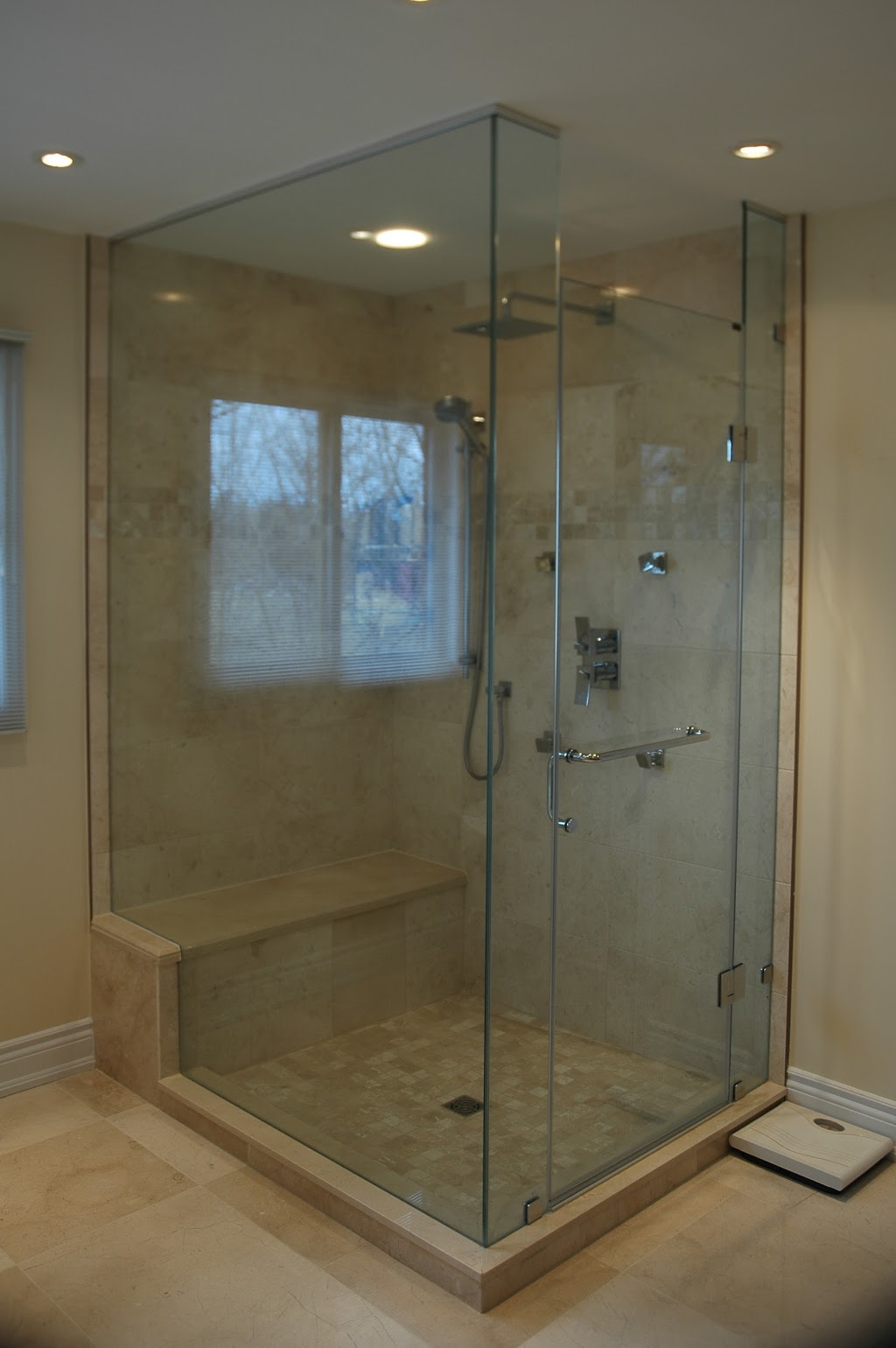 NOVA BATH LTD | 595 Speers Rd, Oakville, ON L6K 2G4, Canada | Phone: (905) 845-0004