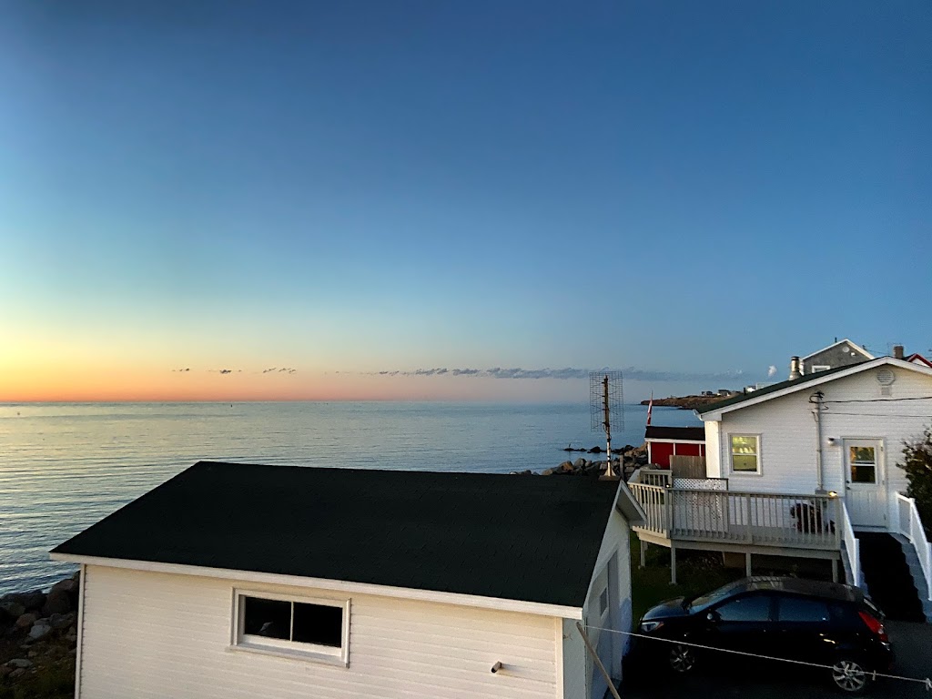 Seaside Shacks | 15171 Cabot Trail, Chéticamp, NS B0E 1H0, Canada | Phone: (902) 500-1090