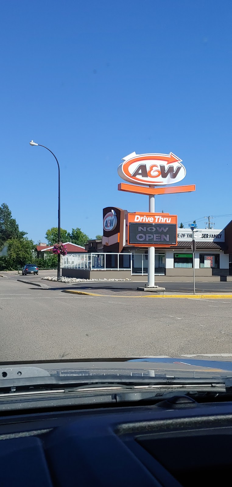 A&W Canada | 16435 97 St NW, Edmonton, AB T5X 6A5, Canada | Phone: (780) 456-5678