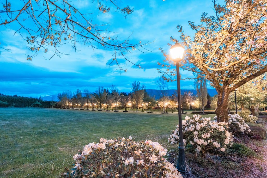 Bloom Garden Weddings | 6450 Chadsey Rd, Chilliwack, BC V2R 4K8, Canada | Phone: (604) 991-1682