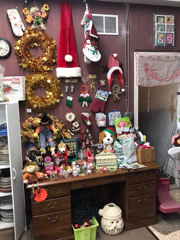Dennises More Fore Less Thrift Store | 1948 Seneca St, Buffalo, NY 14210, USA | Phone: (716) 563-4760