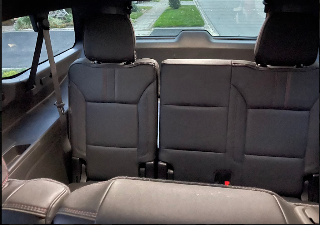 Bawa Limousine | Playter Pl, Oakville, ON L6M 2V1, Canada | Phone: (905) 334-6945
