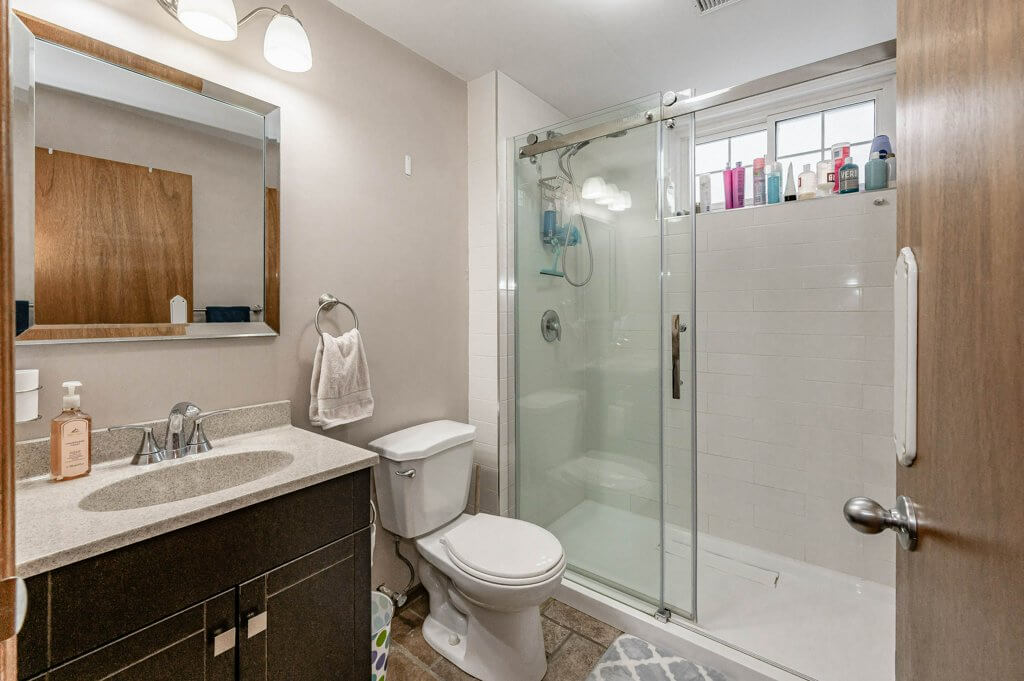 Rooms for Rent near Conestoga College | 2045 Old Mill Rd, Kitchener, ON N2P 1E4, Canada | Phone: (519) 275-1353