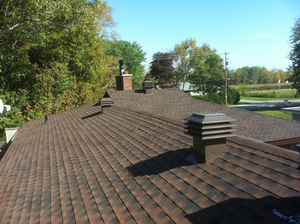 DC United Roofing | 9599 Beachwood Rd, Collingwood, ON L9Y 3Z1, Canada | Phone: (705) 733-6072