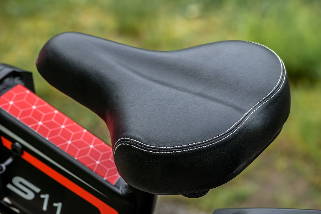Vibe Ride e-Bikes & E-Scooters Store | 10242 152 St #102, Surrey, BC V3R 6N7, Canada | Phone: (844) 746-8129