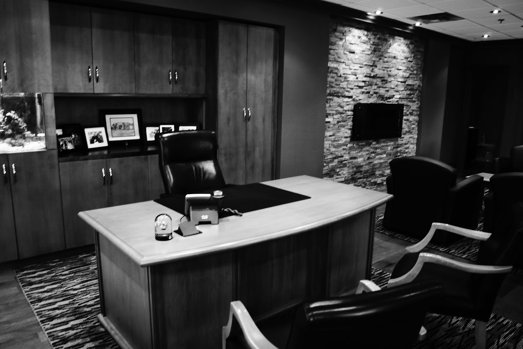 Desks Plus Inc | 166 Bunting Rd, St. Catharines, ON L2M 3Y1, Canada | Phone: (905) 641-4713