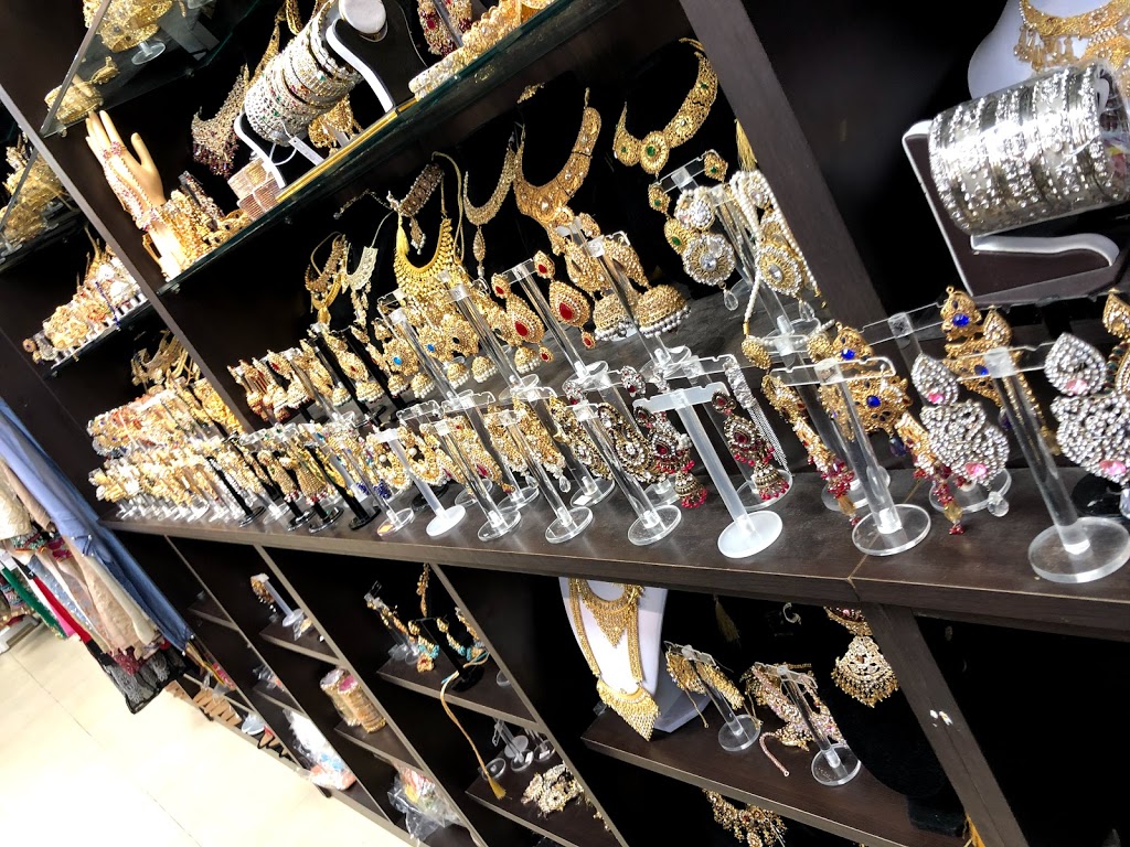 Miss Fashion Boutique | 160 New Delhi Dr #26, Markham, ON L3S 0B6, Canada | Phone: (905) 294-6666
