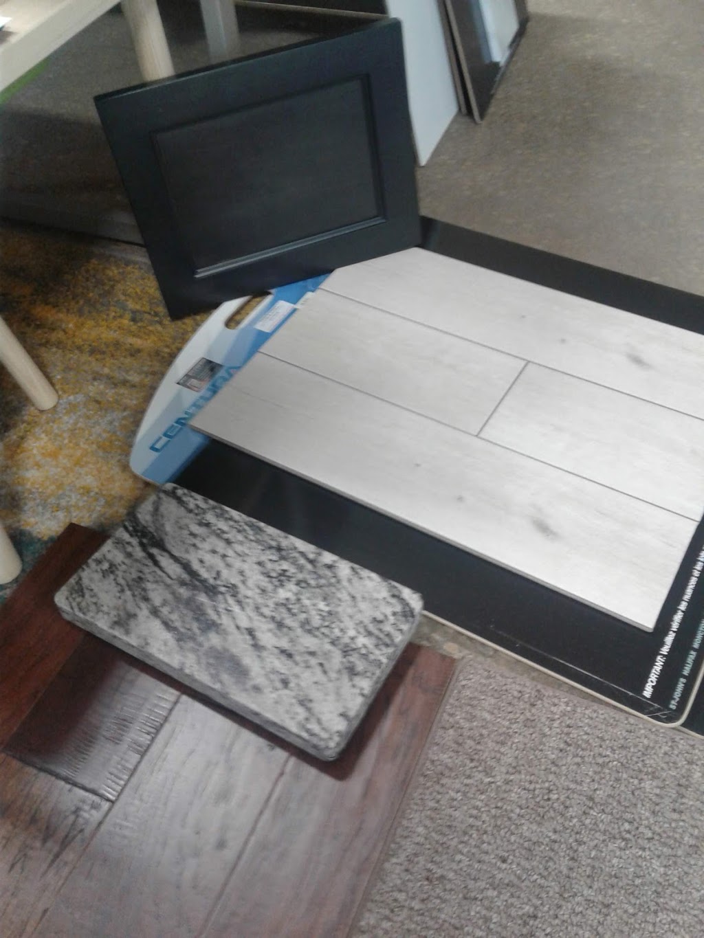 Flooring Canada Simcoe | 421 Queensway West, Simcoe, ON N3Y 2N4, Canada | Phone: (519) 426-3255
